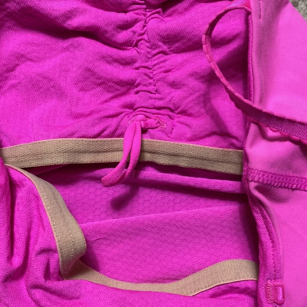 Lululemon Pink Swim Athletic Yoga Top 4